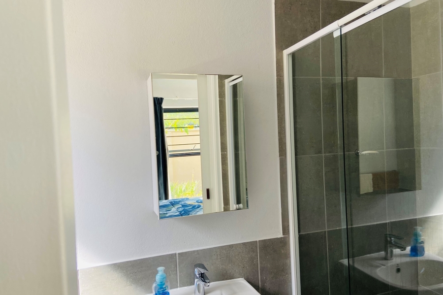 To Let 2 Bedroom Property for Rent in Athlone Park KwaZulu-Natal