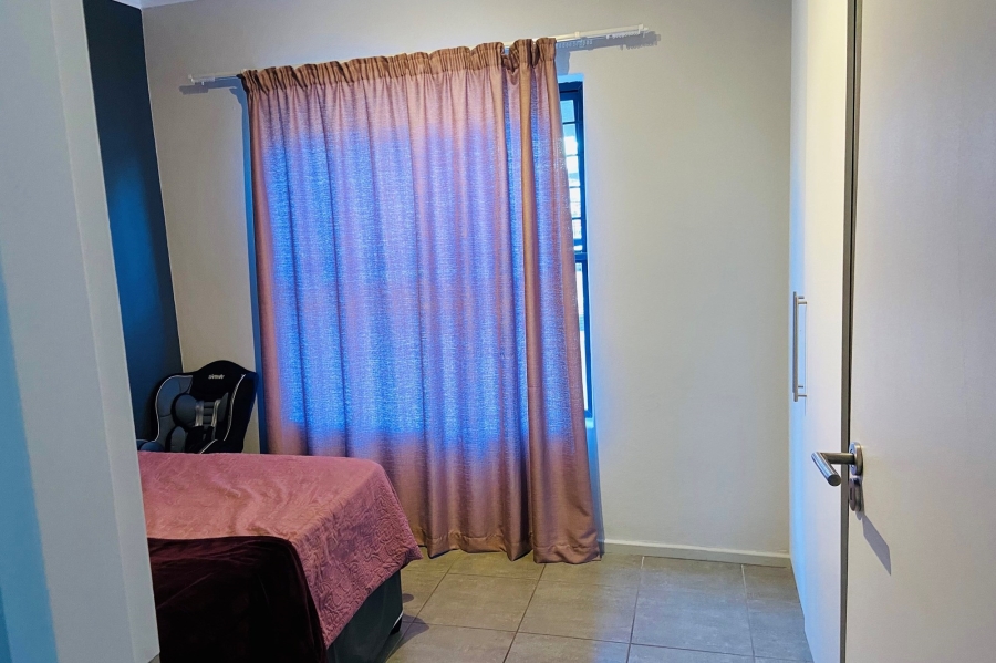 To Let 2 Bedroom Property for Rent in Athlone Park KwaZulu-Natal