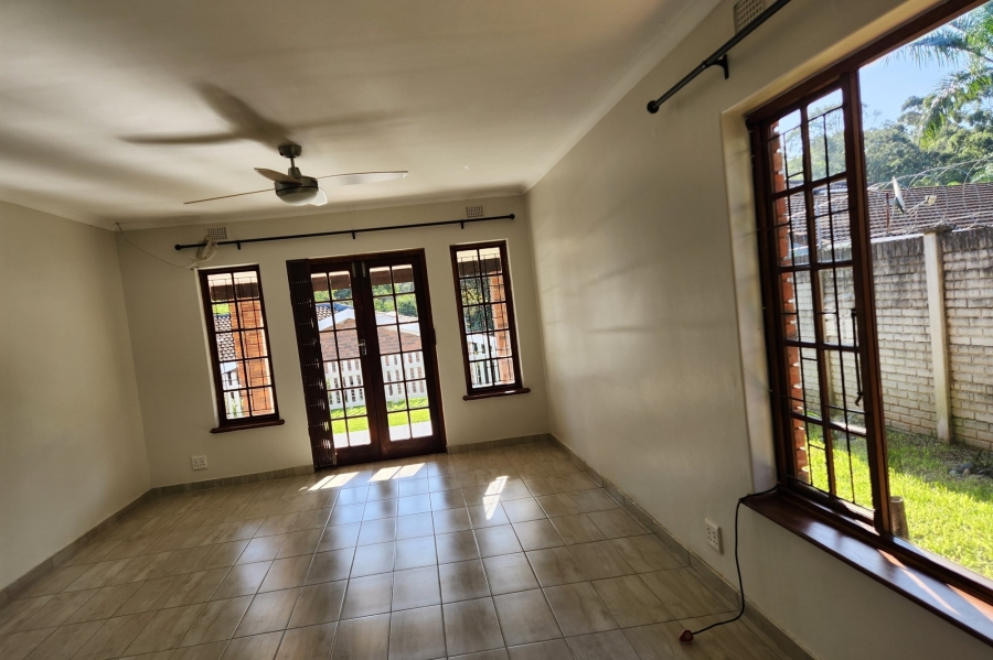 3 Bedroom Property for Sale in Amanzimtoti KwaZulu-Natal