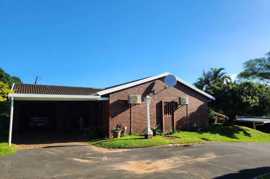3 Bedroom Property for Sale in Amanzimtoti KwaZulu-Natal