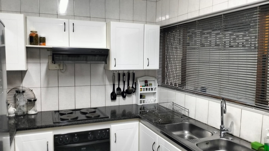 3 Bedroom Property for Sale in Montrose KwaZulu-Natal
