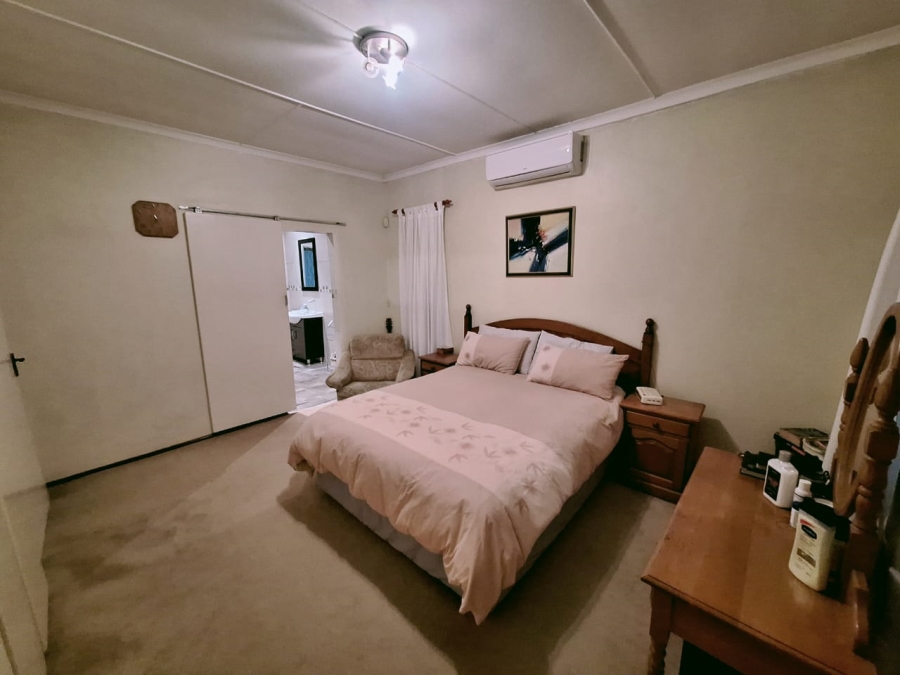 3 Bedroom Property for Sale in Montrose KwaZulu-Natal