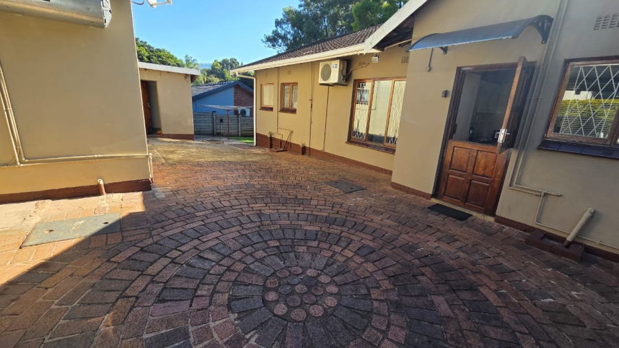3 Bedroom Property for Sale in Montrose KwaZulu-Natal
