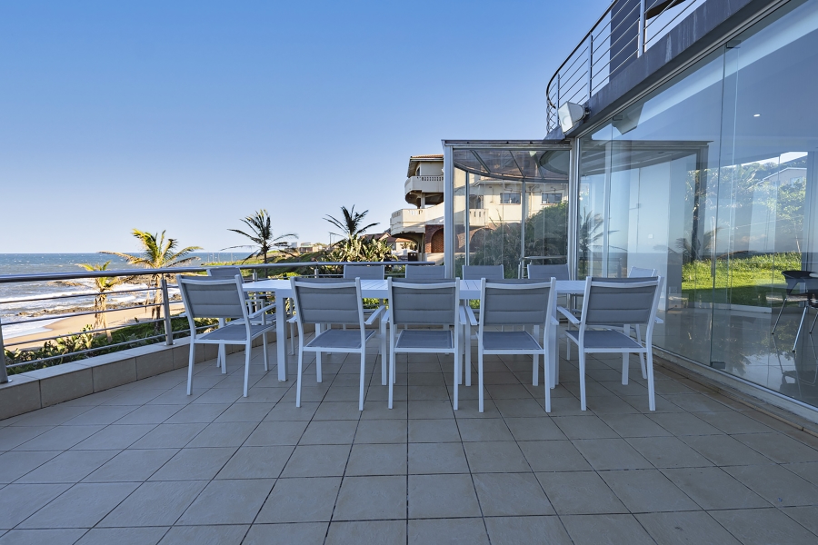 5 Bedroom Property for Sale in Tinley Manor KwaZulu-Natal
