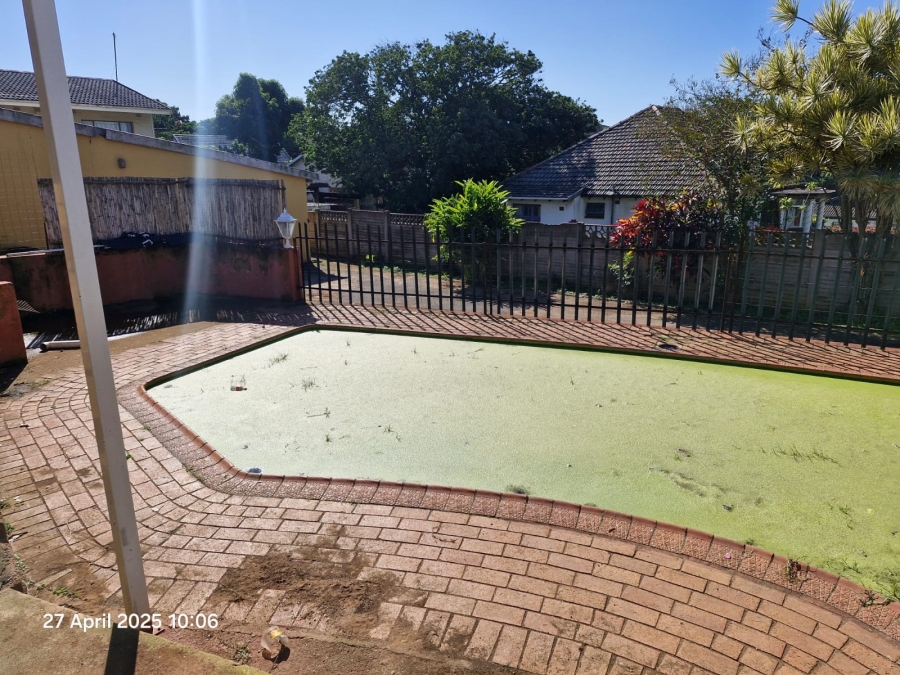 3 Bedroom Property for Sale in Mount Vernon KwaZulu-Natal