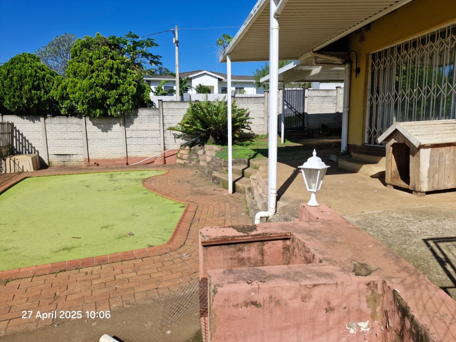 3 Bedroom Property for Sale in Mount Vernon KwaZulu-Natal