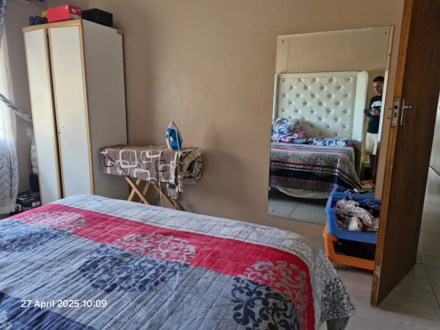3 Bedroom Property for Sale in Mount Vernon KwaZulu-Natal