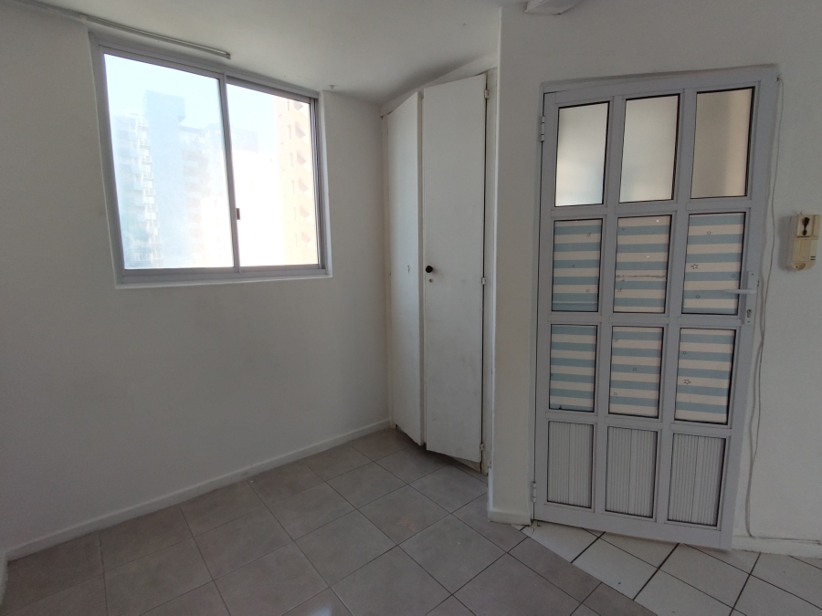 1 Bedroom Property for Sale in South Beach KwaZulu-Natal