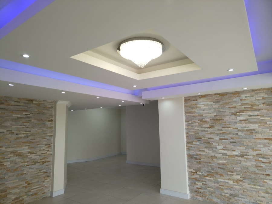 1 Bedroom Property for Sale in South Beach KwaZulu-Natal