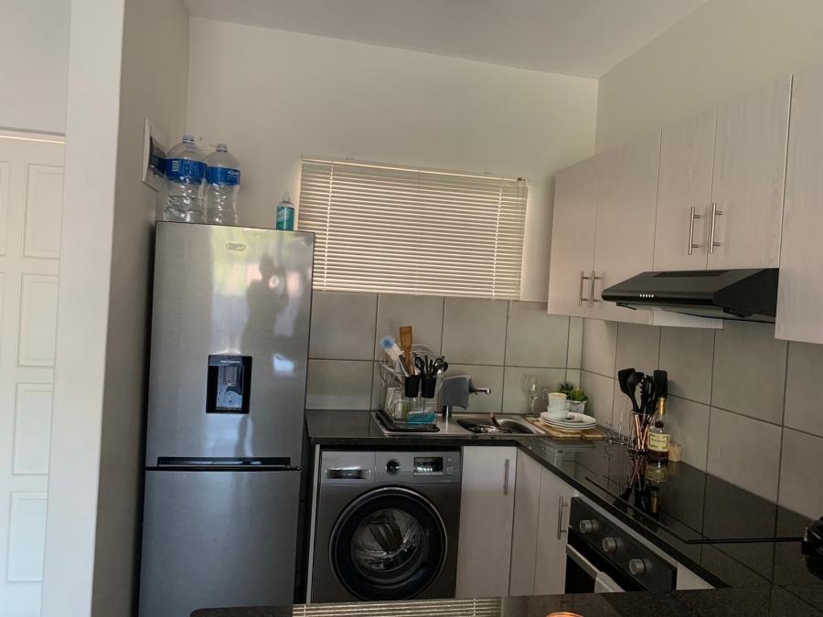 2 Bedroom Property for Sale in Glenwood KwaZulu-Natal