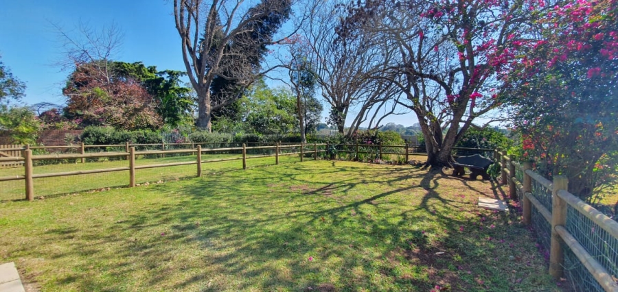 1 Bedroom Property for Sale in Kloof KwaZulu-Natal