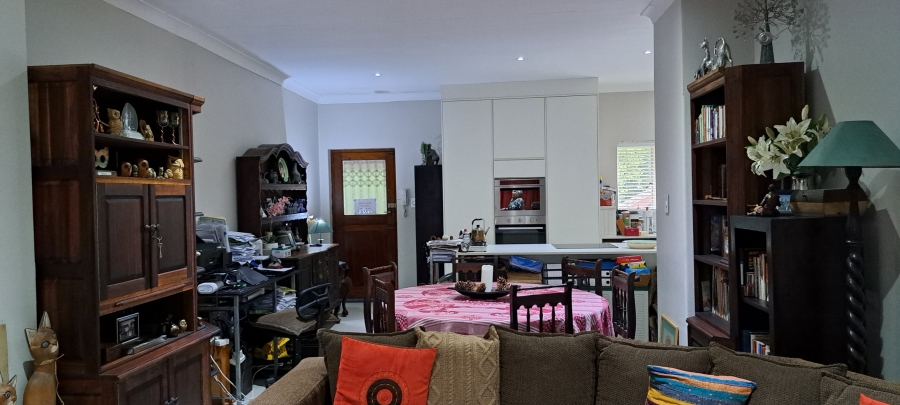 1 Bedroom Property for Sale in Gillitts KwaZulu-Natal