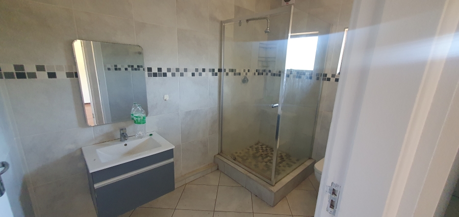To Let 3 Bedroom Property for Rent in Bluff KwaZulu-Natal