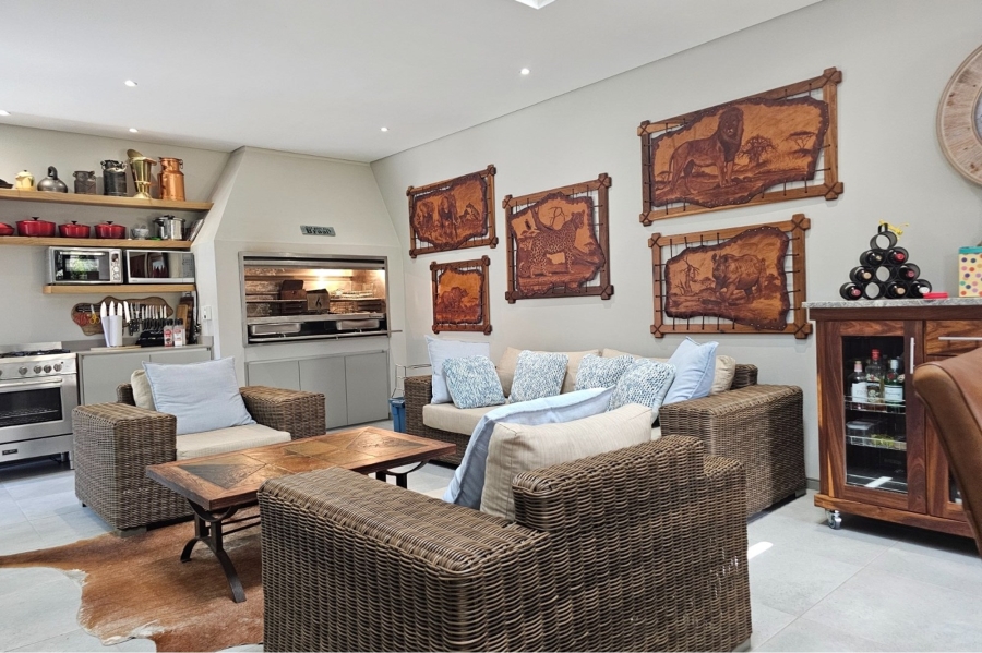 5 Bedroom Property for Sale in Port Zimbali KwaZulu-Natal
