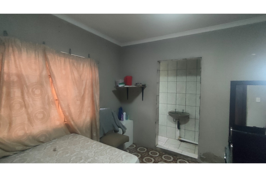 3 Bedroom Property for Sale in Newlands West KwaZulu-Natal