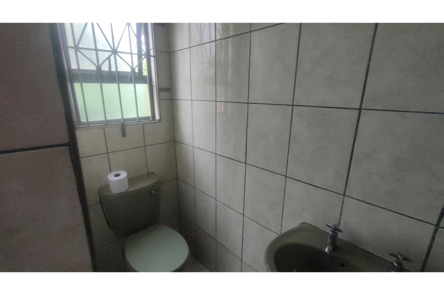 3 Bedroom Property for Sale in Newlands West KwaZulu-Natal