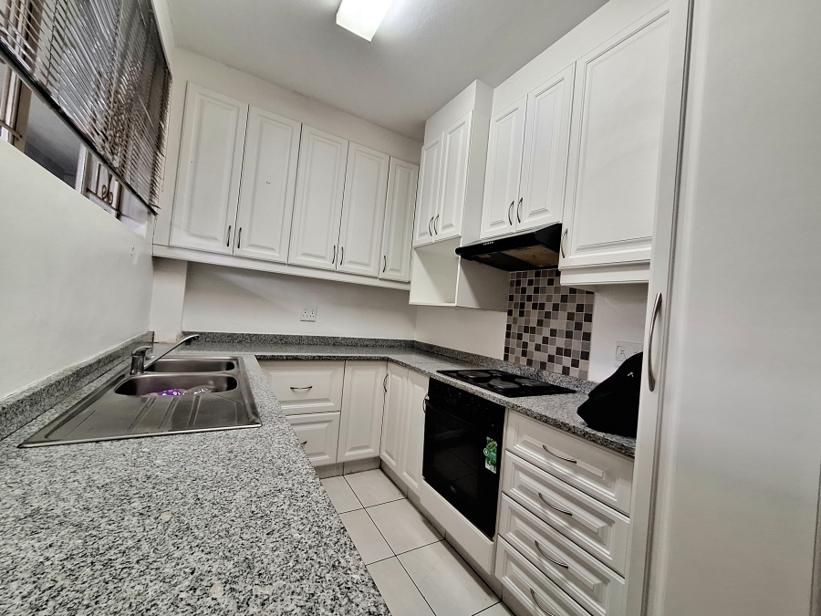To Let 2 Bedroom Property for Rent in Glenwood KwaZulu-Natal