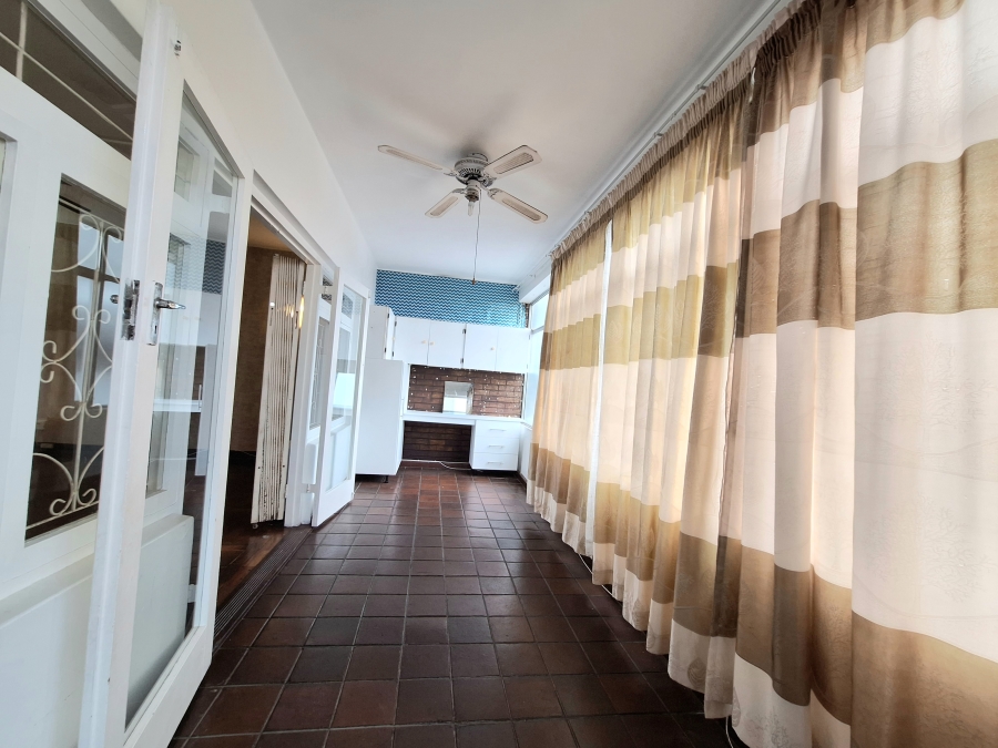 To Let 2 Bedroom Property for Rent in Glenwood KwaZulu-Natal