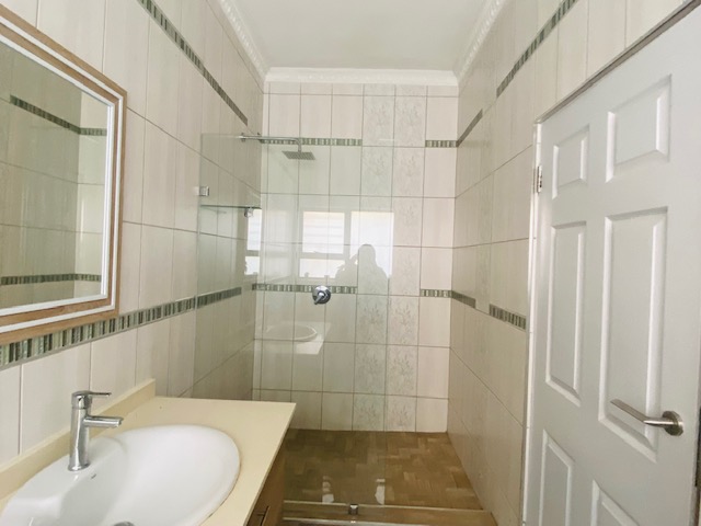 To Let 4 Bedroom Property for Rent in Mzingazi Golf Estate KwaZulu-Natal