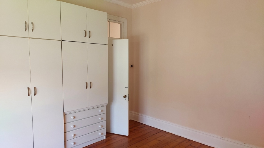 6 Bedroom Property for Sale in Essenwood KwaZulu-Natal