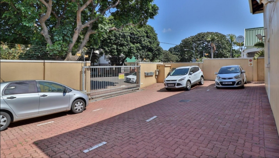2 Bedroom Property for Sale in Glenwood KwaZulu-Natal