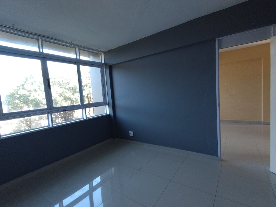 2 Bedroom Property for Sale in Essenwood KwaZulu-Natal