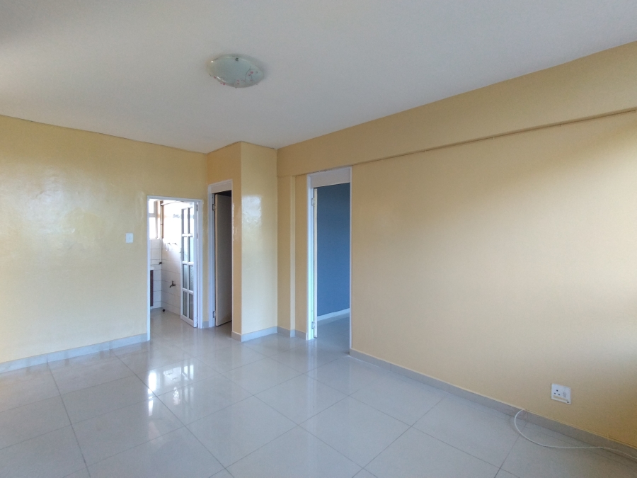 2 Bedroom Property for Sale in Essenwood KwaZulu-Natal