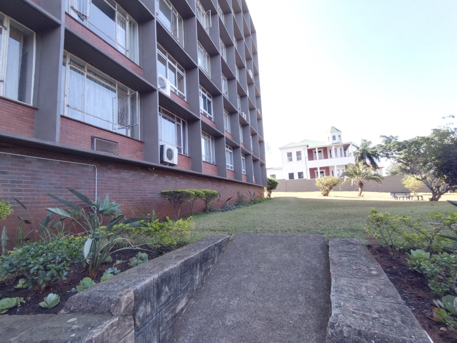 2 Bedroom Property for Sale in Essenwood KwaZulu-Natal