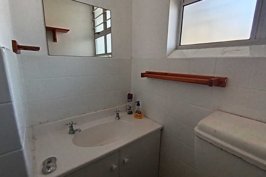 To Let 1 Bedroom Property for Rent in South Beach KwaZulu-Natal