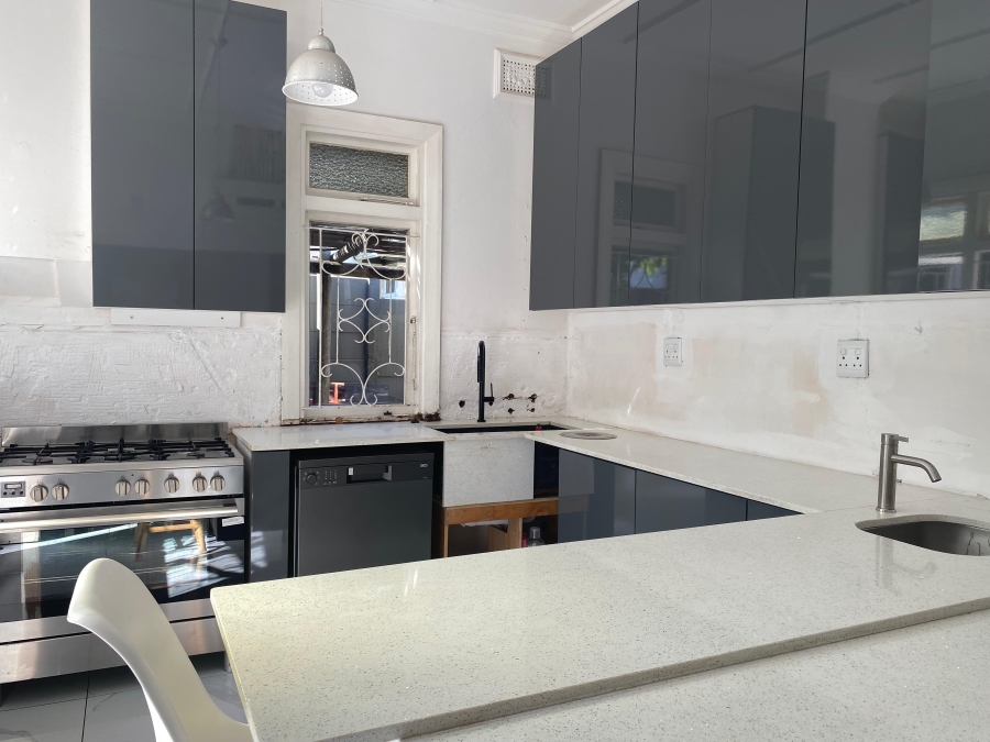 4 Bedroom Property for Sale in Glenwood KwaZulu-Natal