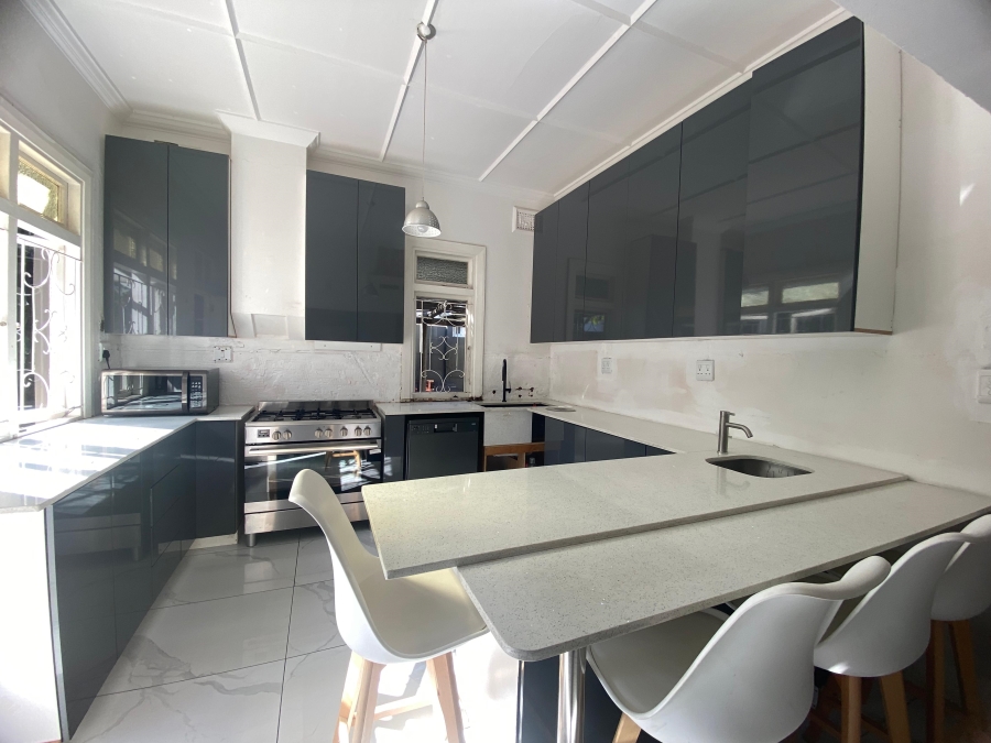 4 Bedroom Property for Sale in Glenwood KwaZulu-Natal