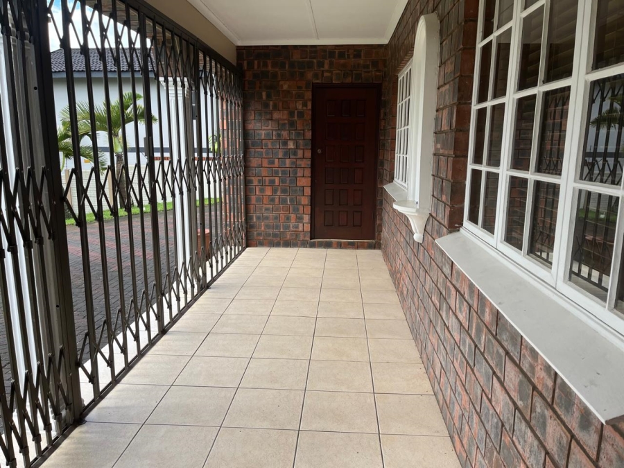 3 Bedroom Property for Sale in Meer En See KwaZulu-Natal