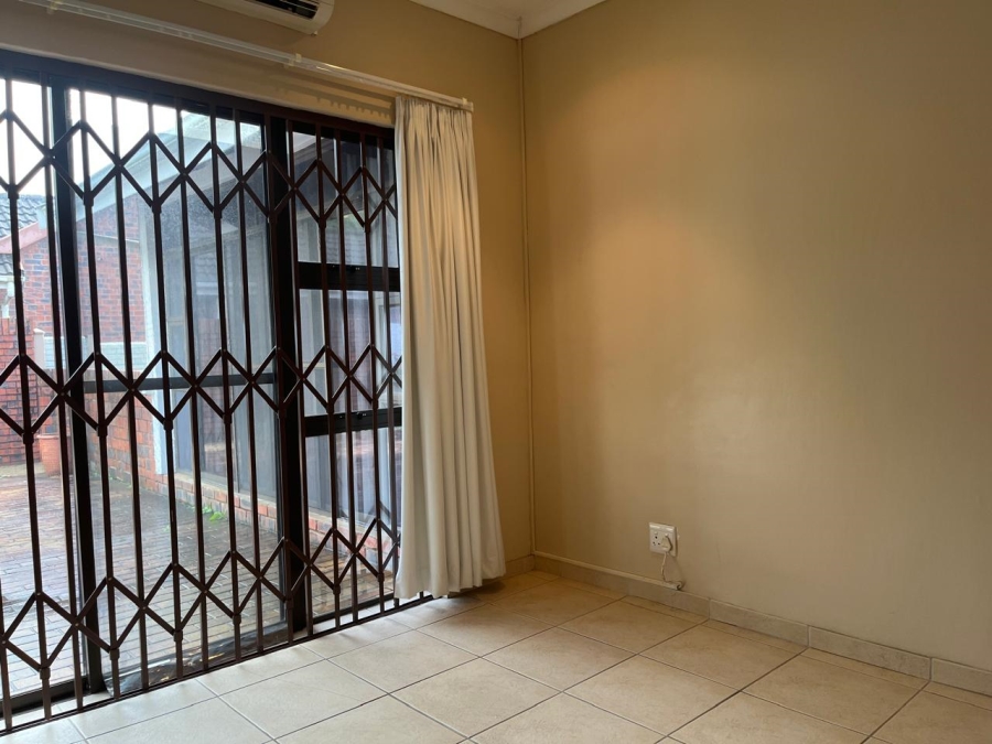 3 Bedroom Property for Sale in Meer En See KwaZulu-Natal
