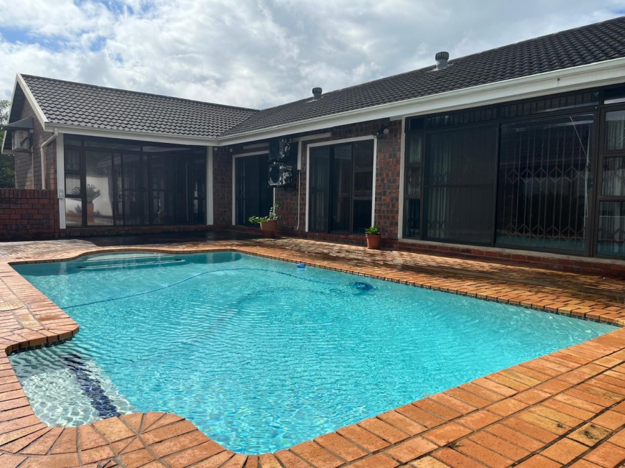 3 Bedroom Property for Sale in Meer En See KwaZulu-Natal