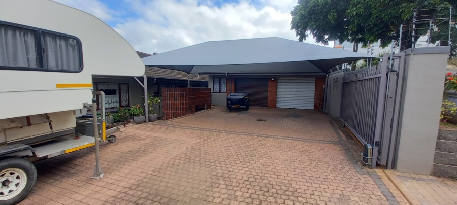 5 Bedroom Property for Sale in Malvern KwaZulu-Natal