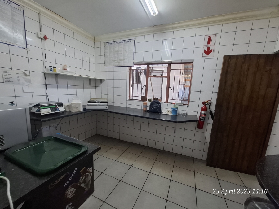 To Let commercial Property for Rent in Pioneer Park KwaZulu-Natal