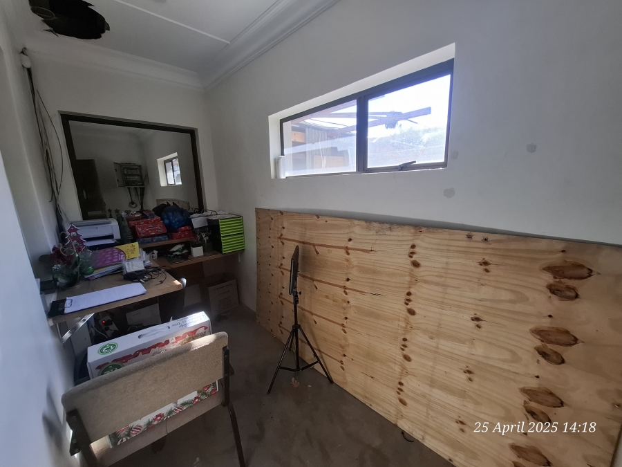 To Let commercial Property for Rent in Pioneer Park KwaZulu-Natal