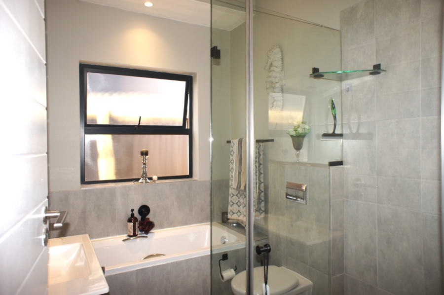 To Let 2 Bedroom Property for Rent in Palm Lakes Estate KwaZulu-Natal