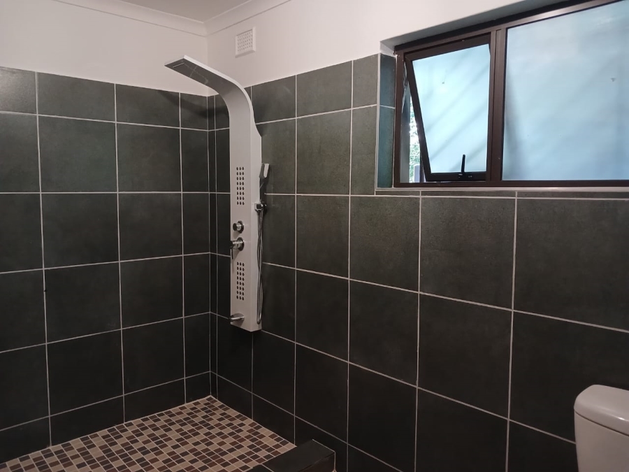 5 Bedroom Property for Sale in Blythedale KwaZulu-Natal