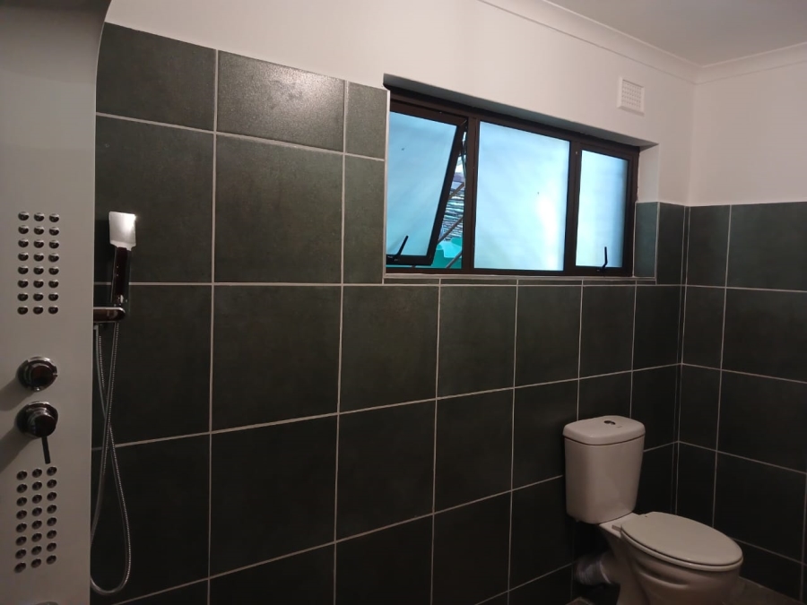 5 Bedroom Property for Sale in Blythedale KwaZulu-Natal