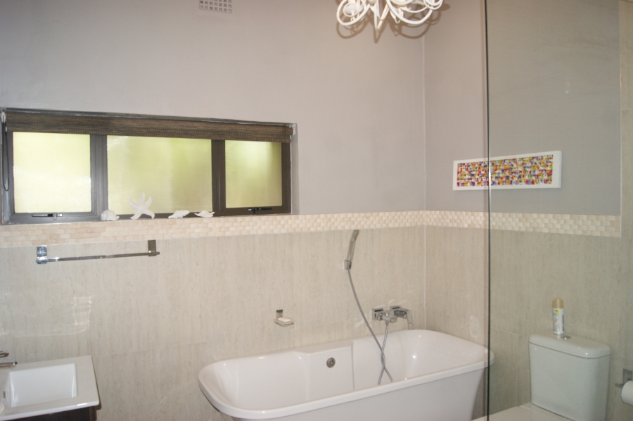 5 Bedroom Property for Sale in Blythedale KwaZulu-Natal