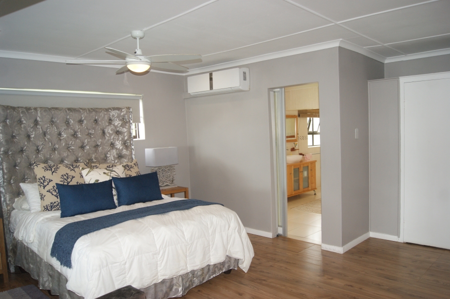 5 Bedroom Property for Sale in Blythedale KwaZulu-Natal