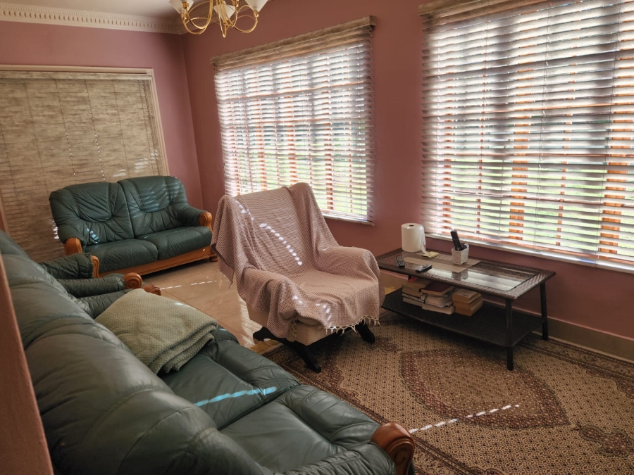 4 Bedroom Property for Sale in Hillcrest Central KwaZulu-Natal