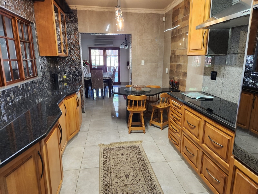 4 Bedroom Property for Sale in Hillcrest Central KwaZulu-Natal