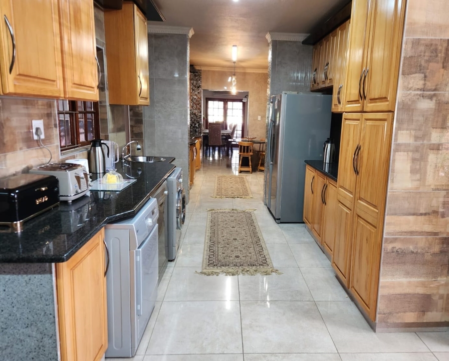 4 Bedroom Property for Sale in Hillcrest Central KwaZulu-Natal