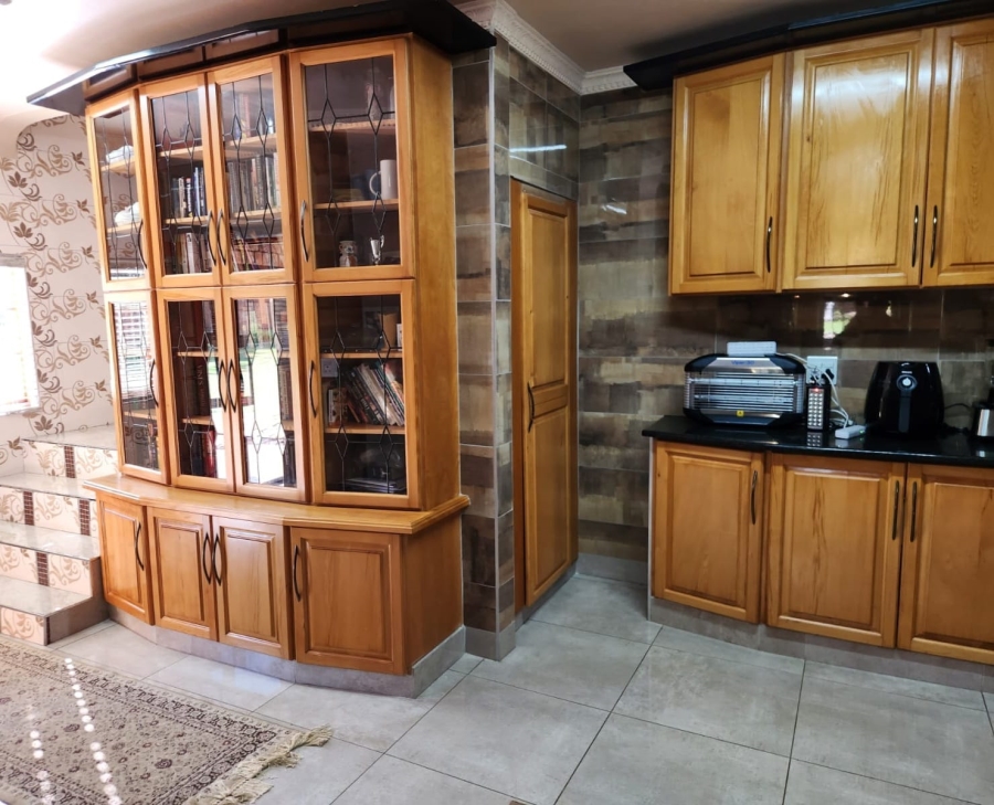 4 Bedroom Property for Sale in Hillcrest Central KwaZulu-Natal