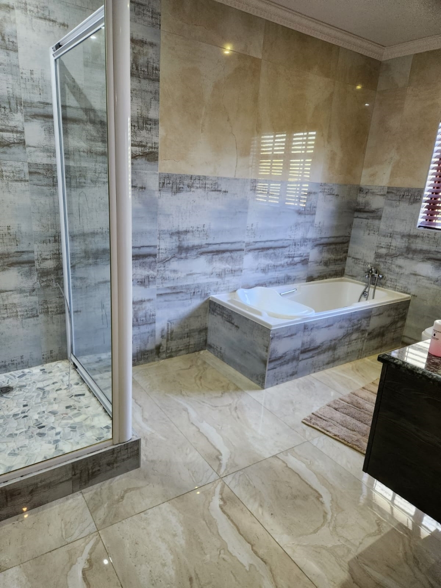4 Bedroom Property for Sale in Hillcrest Central KwaZulu-Natal