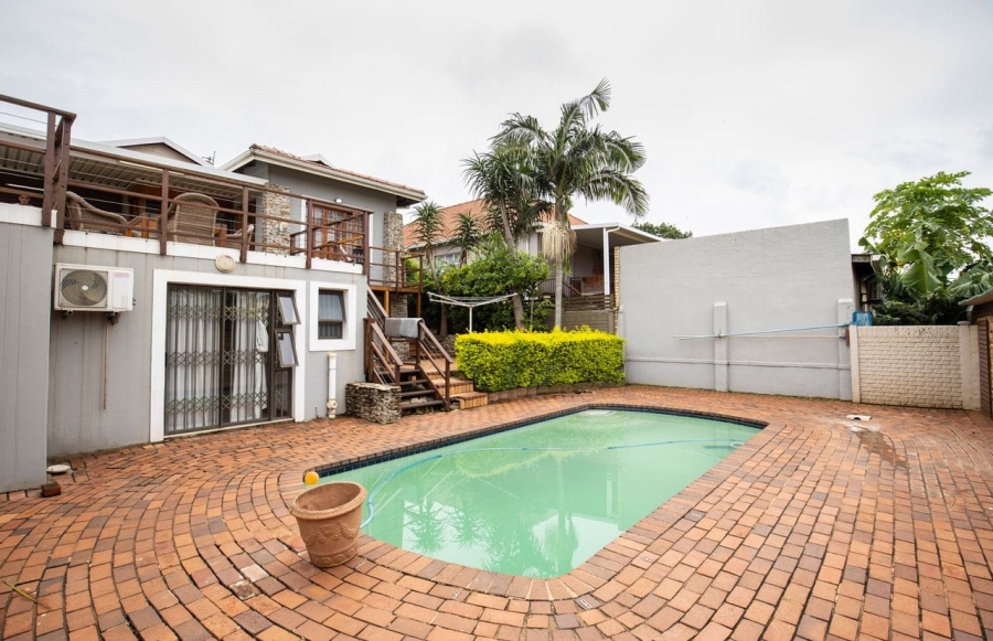 3 Bedroom Property for Sale in Glenwood KwaZulu-Natal