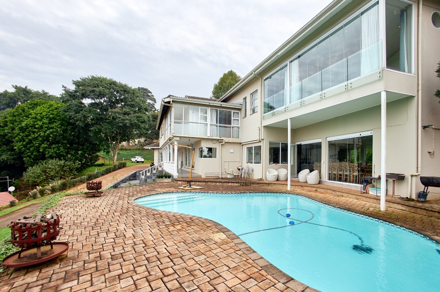 6 Bedroom Property for Sale in Montrose KwaZulu-Natal