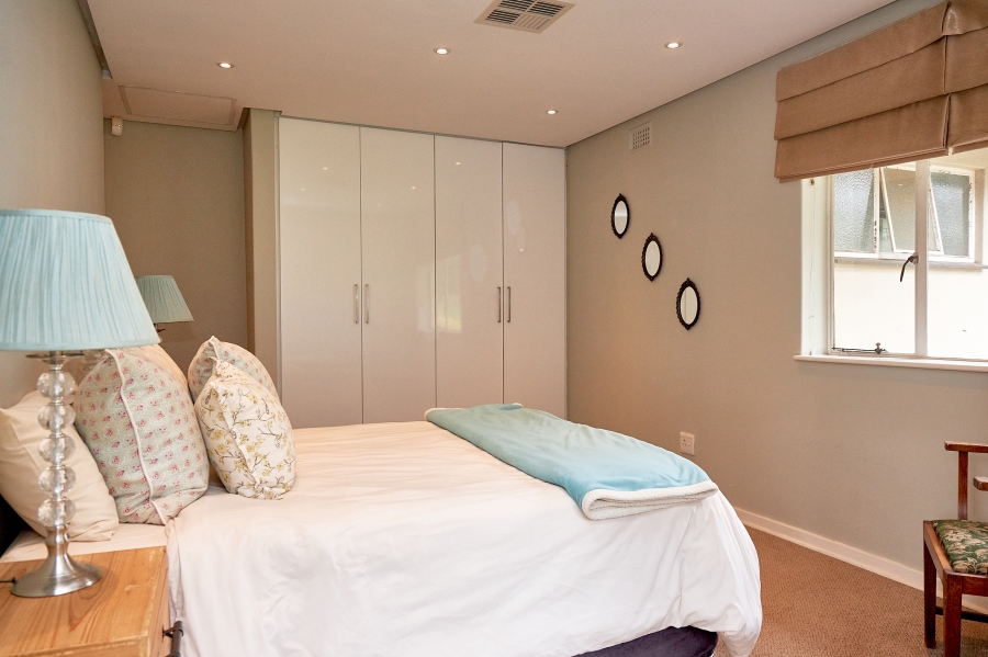 6 Bedroom Property for Sale in Montrose KwaZulu-Natal